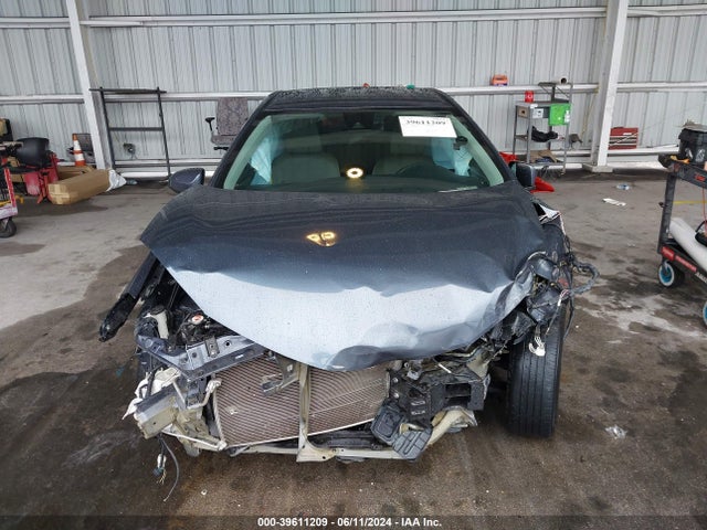 Toyota COROLLA LE 2018 5YFBURHE2JP796579 Image 12