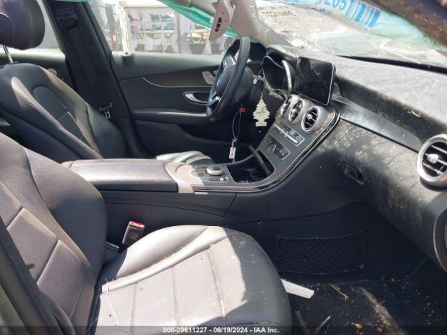 55SWF8DB6KU315827 Mercedes-Benz C 300