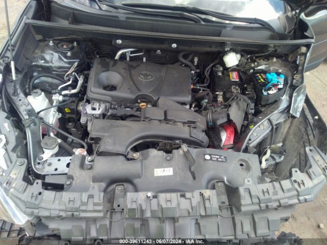 2T3F1RFV4LC138950 Toyota RAV4 LE