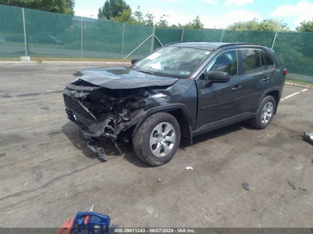 2T3F1RFV4LC138950 Toyota RAV4 LE