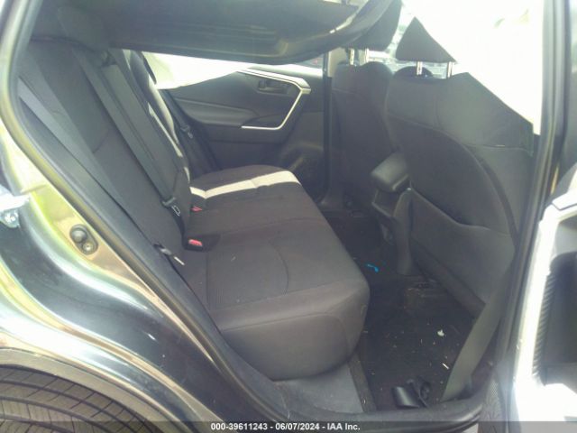2T3F1RFV4LC138950 Toyota RAV4 LE