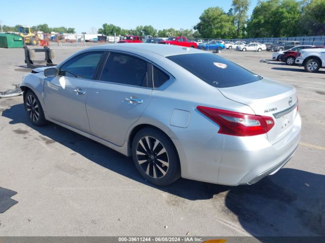1N4AL3AP7JC111627 Nissan Altima 2.5 Sv