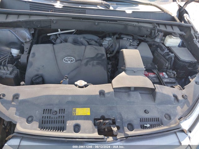 Toyota Highlander Xle 2018 5TDJZRFH2JS860461 Image 10