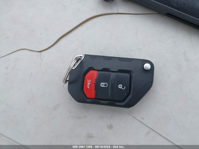 1C6HJTAG6PL565768 Jeep Gladiator Sport S 4x4
