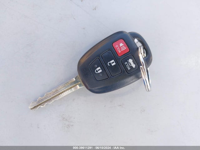 Toyota COROLLA LE 2019 5YFBURHE7KP901439 Image 11