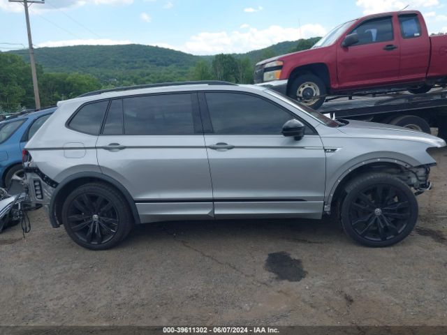 3VV2B7AXXMM134722 Volkswagen Tiguan 2.0t Se/2.0t Se R-line Black/2.0t Sel