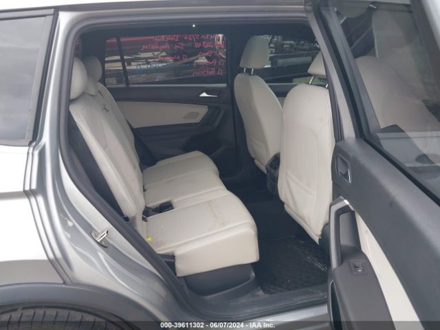 3VV2B7AXXMM134722 Volkswagen Tiguan 2.0t Se/2.0t Se R-line Black/2.0t Sel
