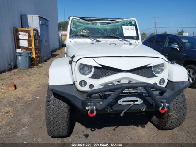 1C4HJWEG2FL541731 Jeep Wrangler Unlimited Sahara