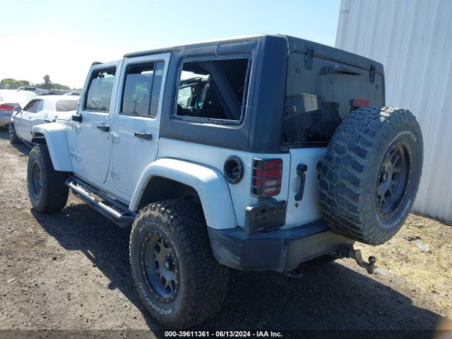 1C4HJWEG2FL541731 Jeep Wrangler Unlimited Sahara