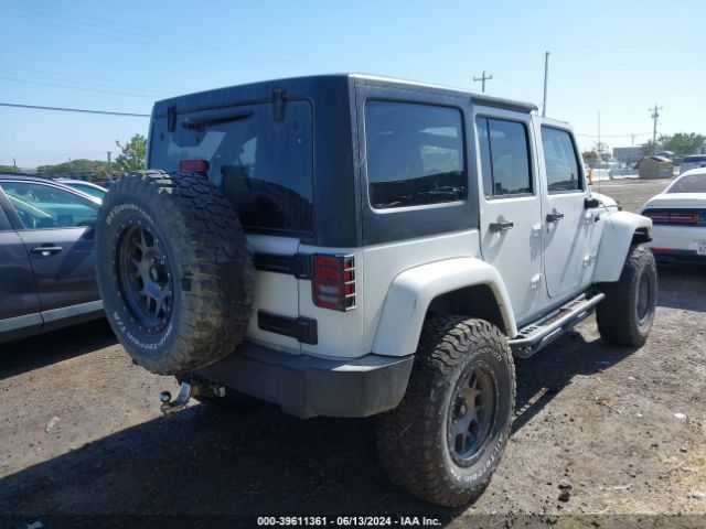 1C4HJWEG2FL541731 Jeep Wrangler Unlimited Sahara