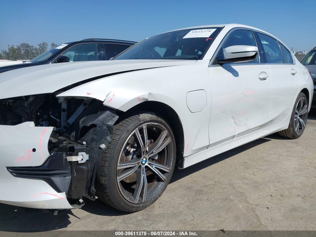 WBA5P7C01MFJ81034 BMW 3 Series 330e