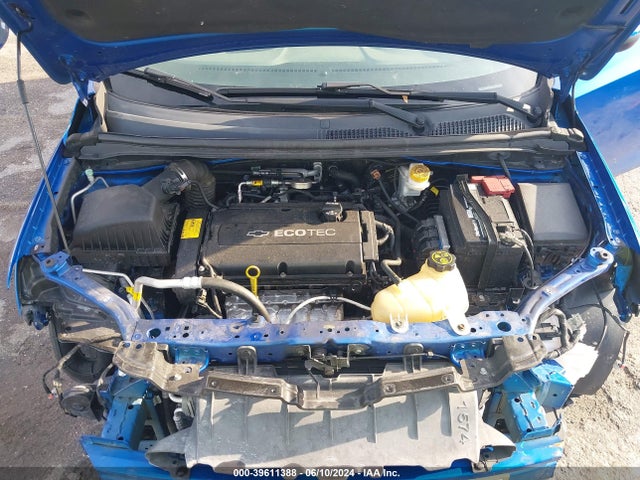 Chevrolet Sonic Ls Auto 2017 1G1JB5SHXH4159720 Image 10