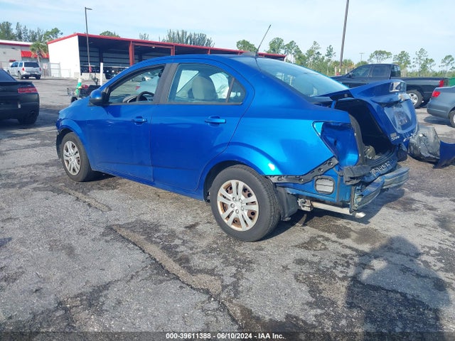 Chevrolet Sonic Ls Auto 2017 1G1JB5SHXH4159720 Image 3