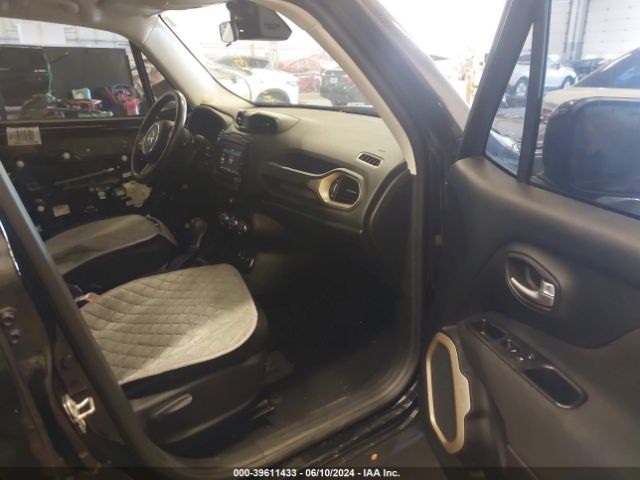 ZACCJABT3GPD83850 Jeep Renegade Latitude