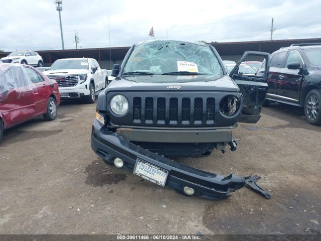 1C4NJRFB3FD125463 Jeep Patriot Latitude