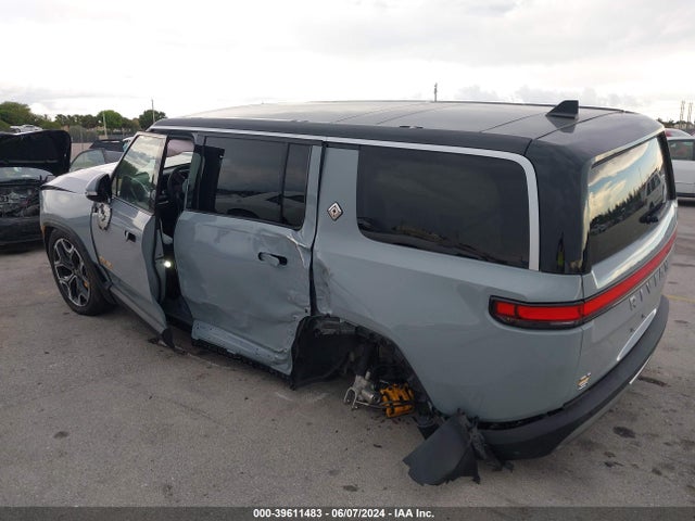 Rivian R1s Launch Edition 2023 7PDSGABL8PN006734 Image 3