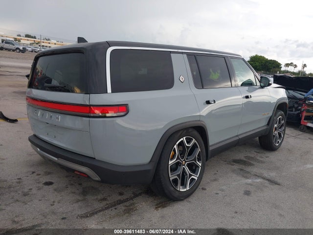 Rivian R1s Launch Edition 2023 7PDSGABL8PN006734 Image 4