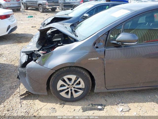 Toyota Prius Three 2016 JTDKARFU8G3516930 Image 6