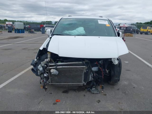 2C4RC1BG3FR662698 Chrysler Town & Country Touring