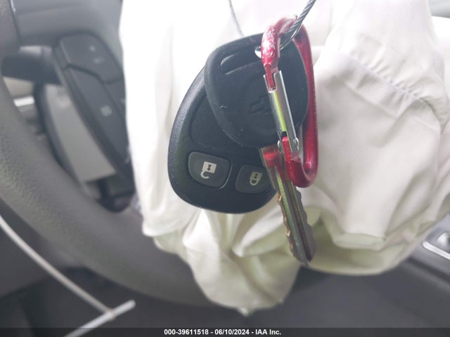 Chevrolet Traverse Ls 2017 1GNKRFED6HJ310972 Image 11