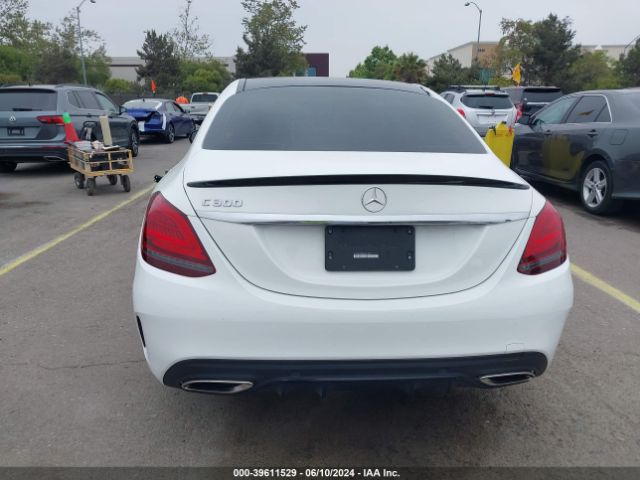 W1KWF8DB0MR617909 Mercedes-Benz C 300 Sedan
