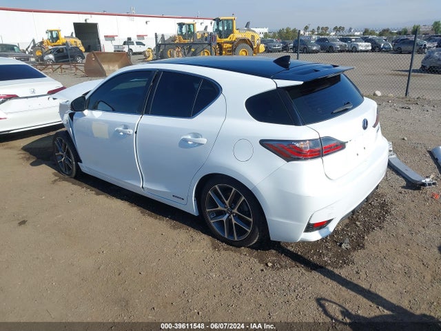 JTHKD5BH2E2196269 Lexus CT 200H