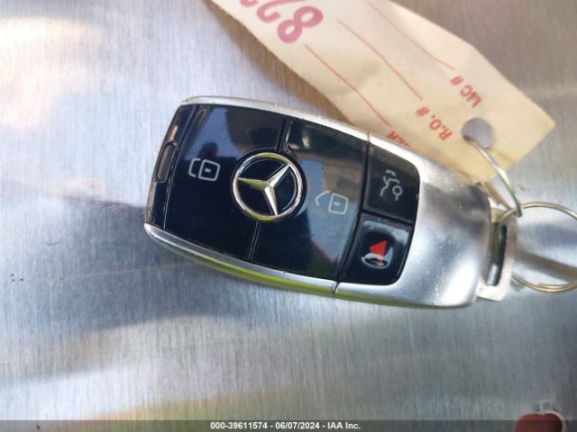 WDDZF4JB9KA518012 Mercedes-Benz E 300