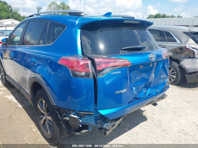 Продаж на аукціоні авто 2018 Toyota Rav4 Xle, vin: 2T3WFREV9JW429295, номер лоту: 39611595