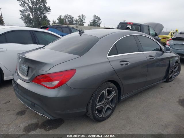 WDDSJ4EB2JN647128 Mercedes-Benz CLA 250