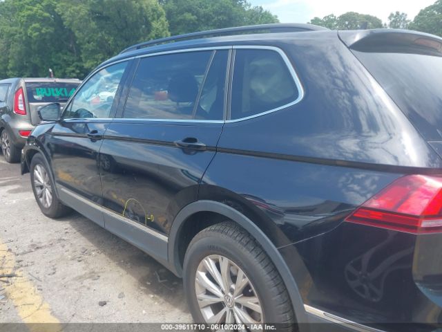 3VV3B7AX9JM020758 Volkswagen Tiguan 2.0t Se/2.0t Sel