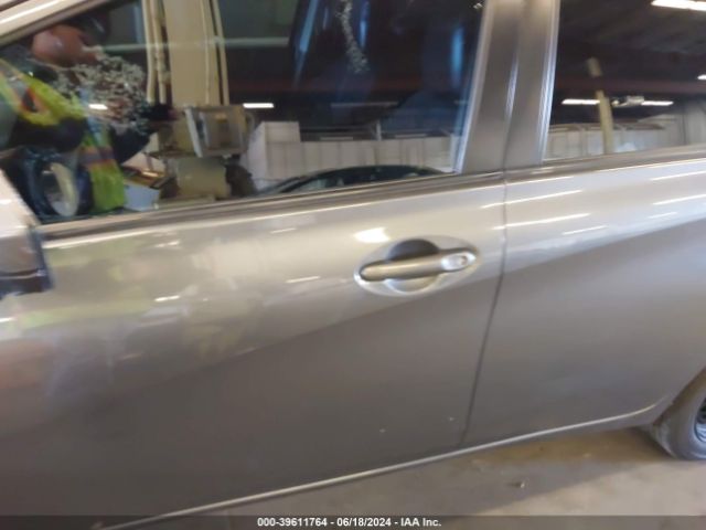 3N1CE2CP2JL363913 Nissan Versa Note Sv