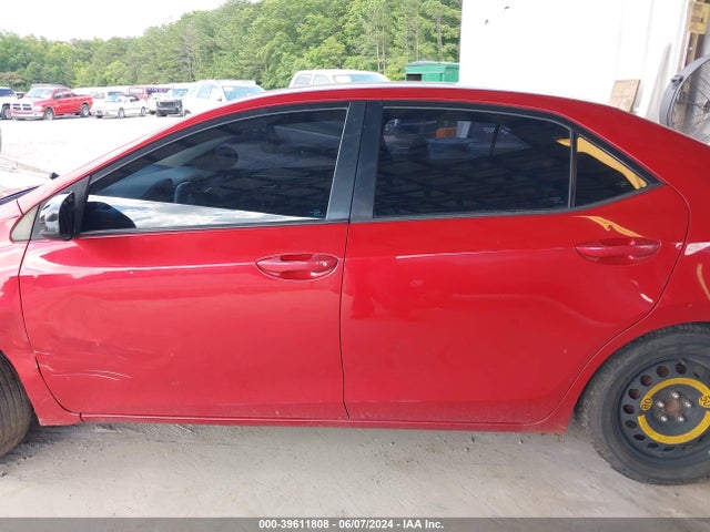 Toyota COROLLA LE 2018 2T1BURHE4JC102975 Image 13