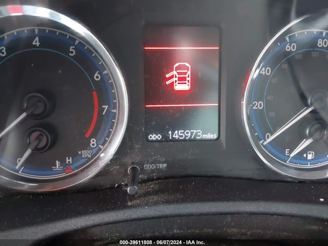 Toyota COROLLA LE 2018 2T1BURHE4JC102975 Image 7