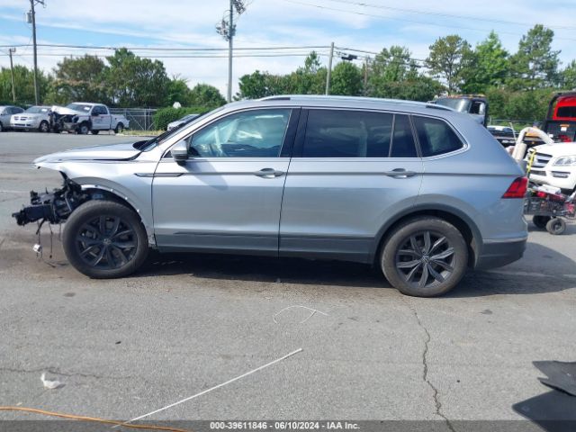 3VV3B7AX6NM016088 Volkswagen Tiguan 2.0t Se