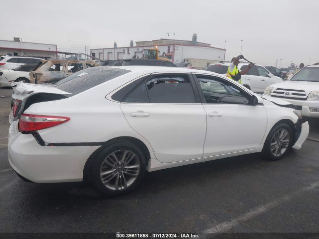 4T1BF1FK3GU120864 Toyota CAMRY SE