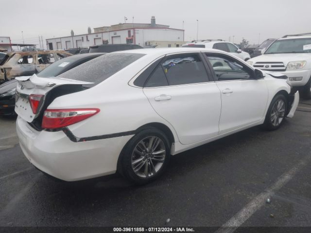 4T1BF1FK3GU120864 Toyota CAMRY SE