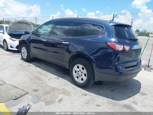 Chevrolet Traverse Ls 2015 1GNKRFED9FJ188279 Image 3