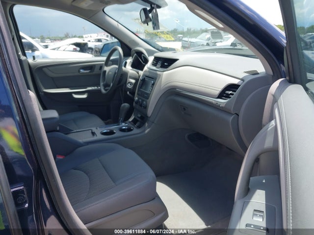 Chevrolet Traverse Ls 2015 1GNKRFED9FJ188279 Image 5