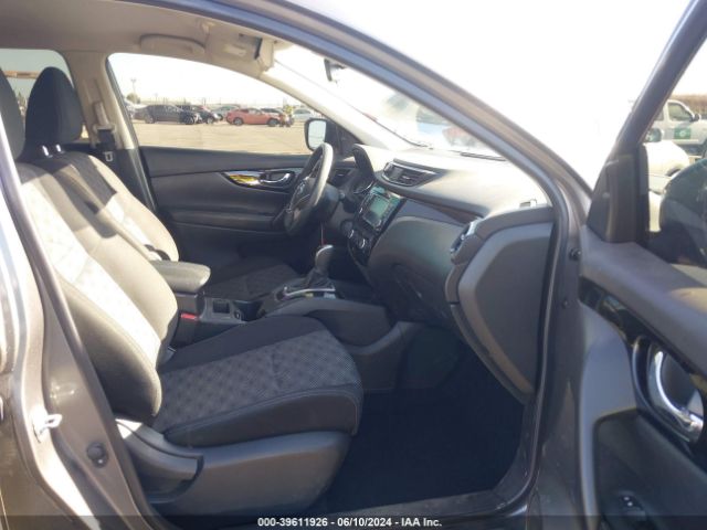 JN1BJ1CP5KW222380 Nissan Rogue Sport Sv
