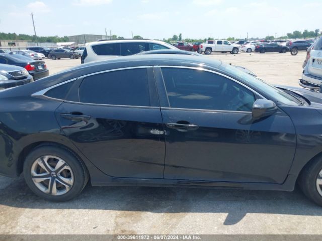 19XFC2F51HE018221 Honda Civic Lx