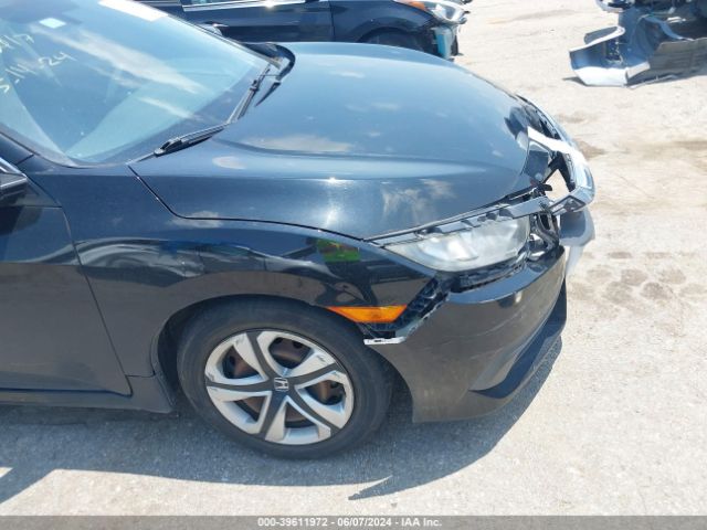 19XFC2F51HE018221 Honda Civic Lx