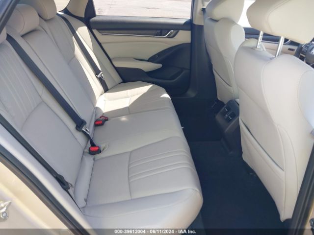 1HGCV2F95JA016188 Honda Accord Touring 2.0t