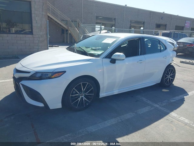 Toyota CAMRY SE 2021 4T1T11AK2MU512949 Image 2