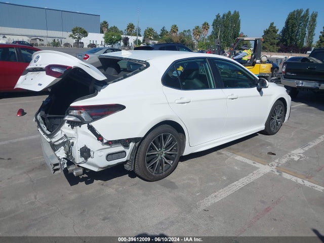 Toyota CAMRY SE 2021 4T1T11AK2MU512949 Image 4