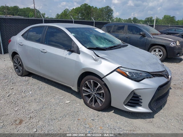 Toyota COROLLA SE 2017 5YFBURHE9HP631218 zdjęcie główne