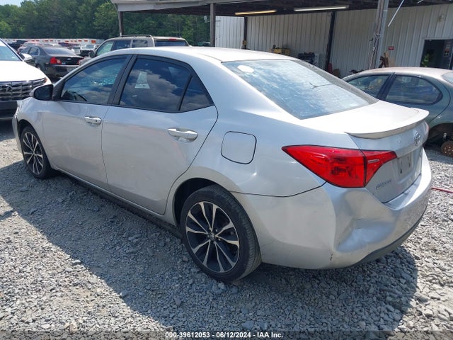 Toyota COROLLA SE 2017 5YFBURHE9HP631218 Image 3