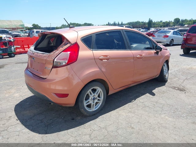 Ford FIESTA SE 2017 3FADP4EJ7HM159909 Image 4