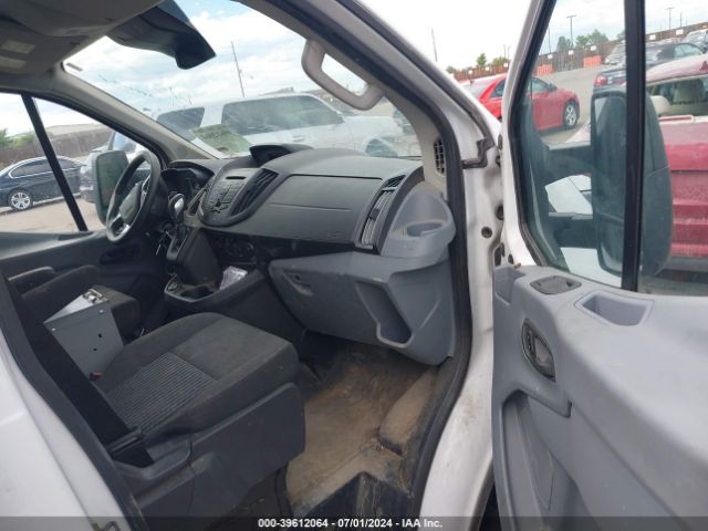 1FTYR2YG6JKA35895 Ford Transit-250