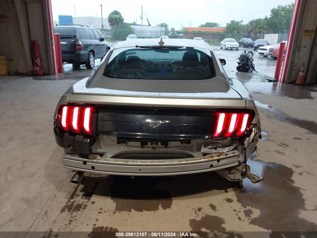 Ford Mustang Ecoboost Premium Fastback 2020 1FA6P8TH0L5138849 Image 16