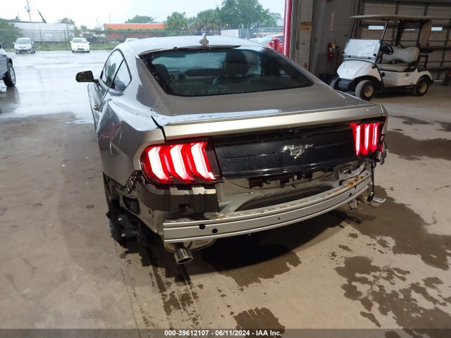 Ford Mustang Ecoboost Premium Fastback 2020 1FA6P8TH0L5138849 Image 6